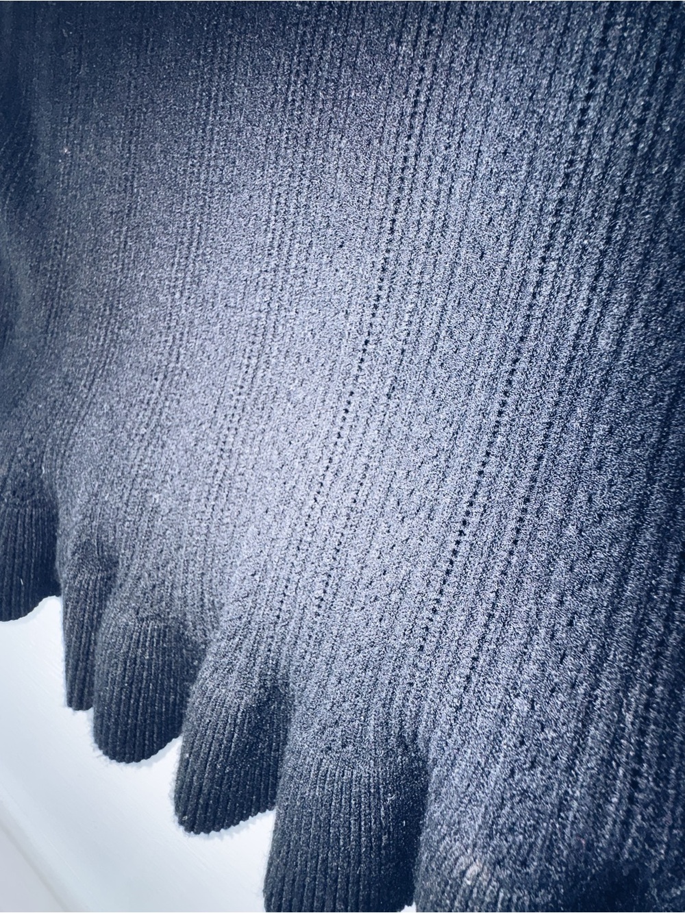 Rails Ribbed Knit Ruffle Top — Black — Size M - Picture 7 of 7